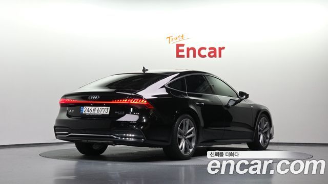 Audi A7 из Кореи Encar