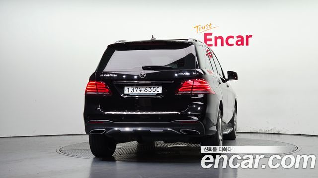 Mercedes-Benz GLE-Class GLE350 d 4MATIC — пробег 141 390 км — фото 4 из 5