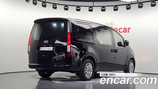 Hyundai Staria из Кореи Encar