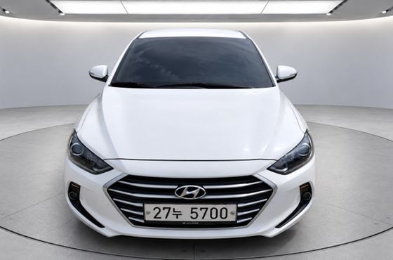 Hyundai AVANTE 1.6 GDI Value Plus — пробег 137 611 км — фото 4 из 5