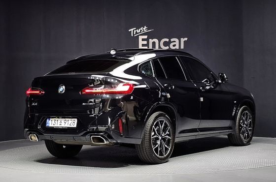BMW X4 xDrive20i M Sport — пробег 41 363 км — фото 2 из 5