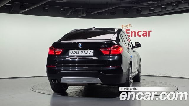 BMW X4 xDrive20d — пробег 142 070 км — фото 4 из 5