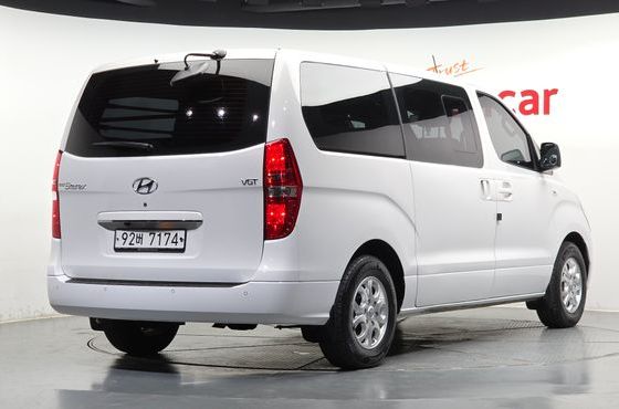 Hyundai Starex 5-Seater VAN CVX Luxury — пробег 131 726 км — фото 2 из 5