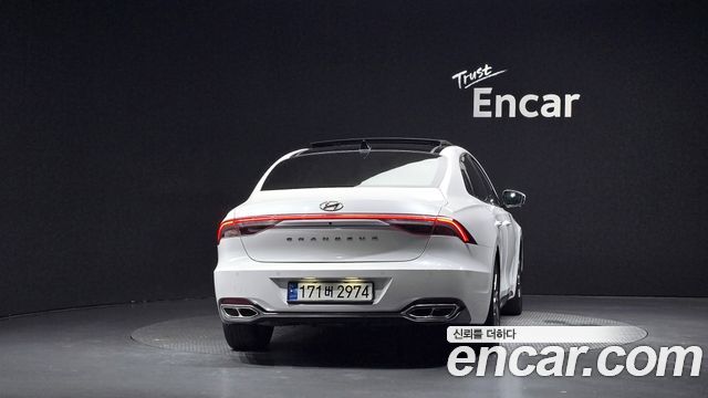 Hyundai Grandeur Calligraphy — пробег 90 056 км — фото 4 из 5