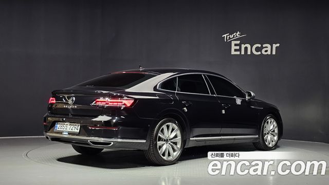 Volkswagen Arteon 2.0 TDI Prestige — пробег 73 708 км — фото 2 из 5
