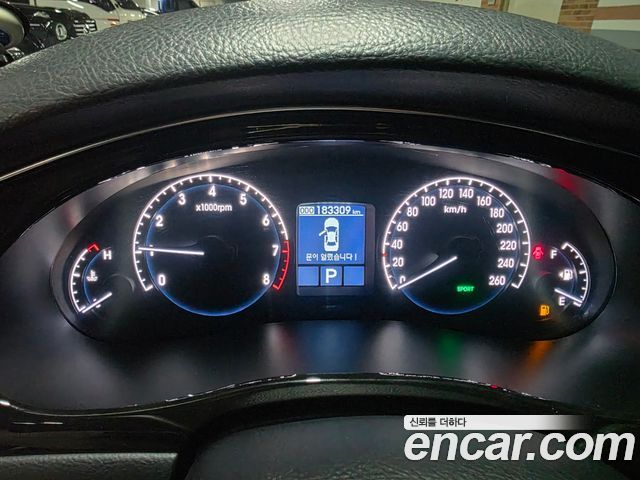 Hyundai Genesis из Кореи Encar
