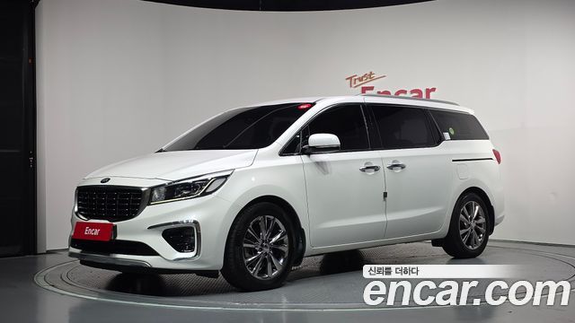 Kia Carnival из Кореи Encar
