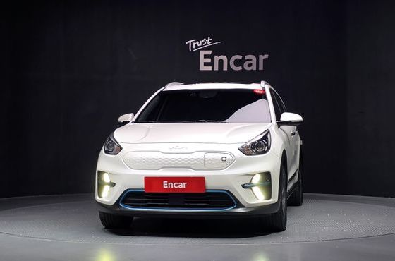 Kia Niro Prestige — пробег 107 511 км — фото 3 из 5