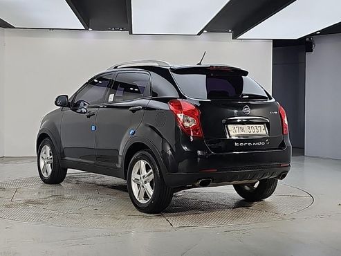 Ssangyong KORANDO 2.0 CVT 2WD Deluxe — пробег 176 344 км — фото 3 из 5