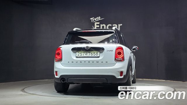 Mini Countryman Standard 2nd — пробег 45 188 км — фото 4 из 5