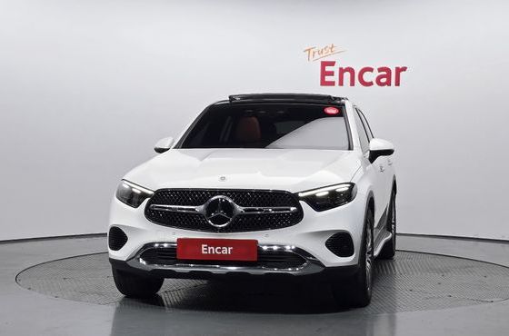 Mercedes-Benz GLC-Class GLC300 4MATIC Avnatgarde Coupe — пробег 60 839 км — фото 3 из 5