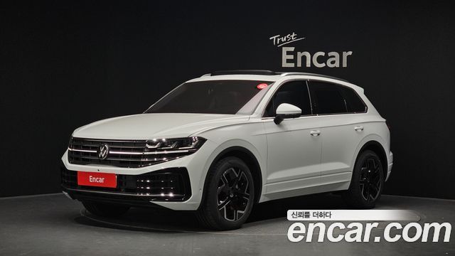 Volkswagen Touareg 3.0 TDI Prestige — пробег 50 км — фото 1 из 5