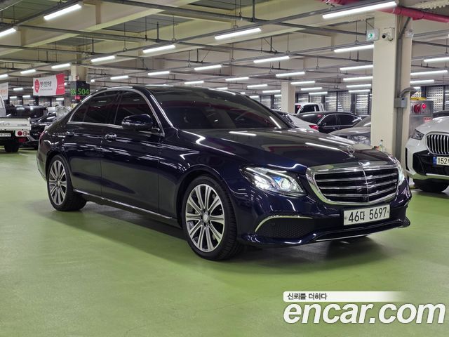 Mercedes-Benz E-Class из Кореи Encar
