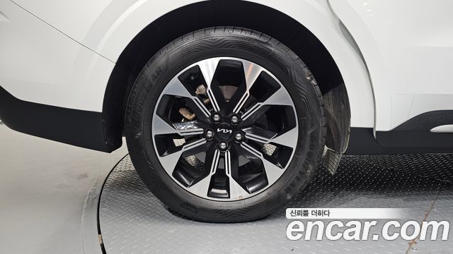 Kia Carnival Diesel 7-Seater Signature — пробег 99 047 км — фото 5 из 5