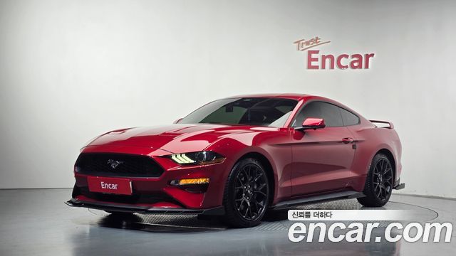 Ford Mustang Coupe — пробег 79 397 км — фото 1 из 5