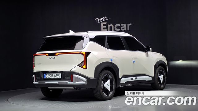 Kia Seltos из Кореи Encar