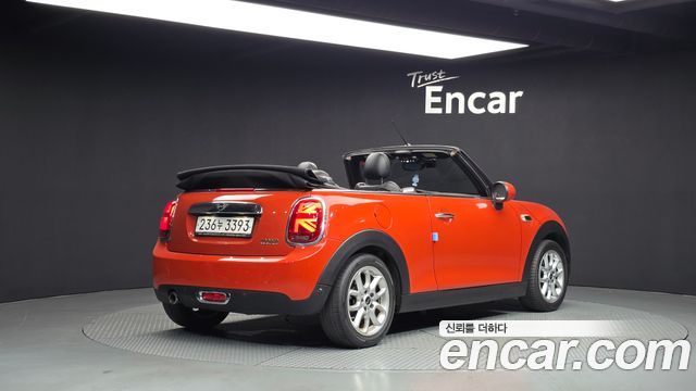 Mini Cooper Convertible из Кореи Encar