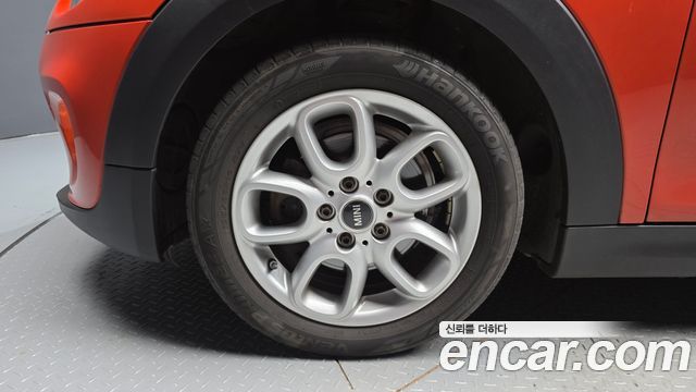 Mini Cooper Convertible из Кореи Encar