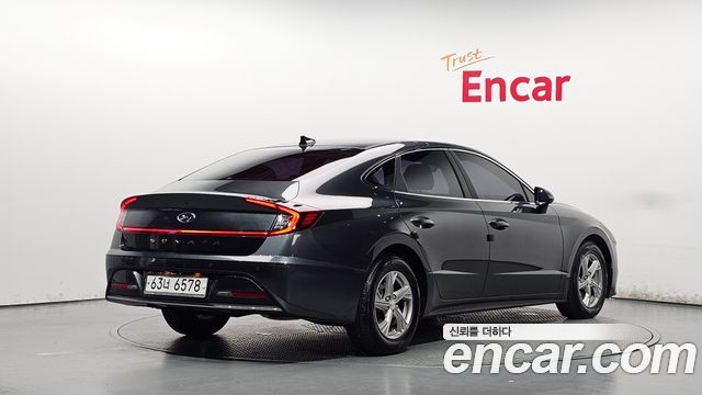 Hyundai Sonata 2.0 Premium — пробег 79 582 км — фото 2 из 5