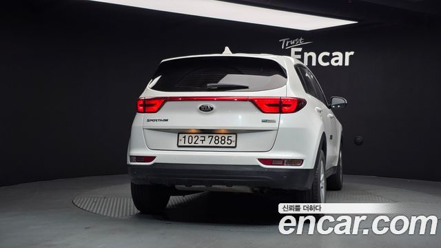 Kia Sportage из Кореи Encar