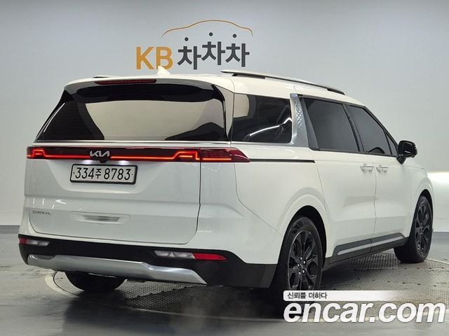 Kia Carnival Gasoline 9-Seater Noblesse — пробег 67 093 км — фото 3 из 5