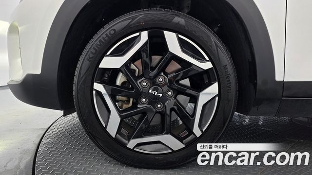 Kia Seltos из Кореи Encar