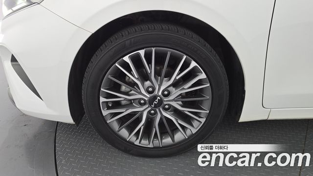 Kia K3 из Кореи Encar