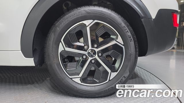 Kia Niro Prestige — пробег 39 547 км — фото 5 из 5