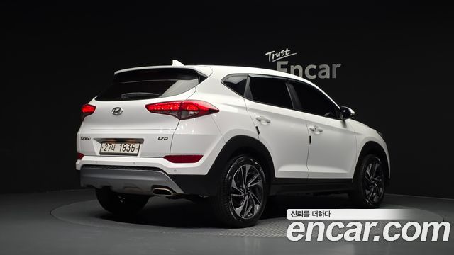 Hyundai Tucson Diesel 1.7 2WD Smart — пробег 168 140 км — фото 2 из 5