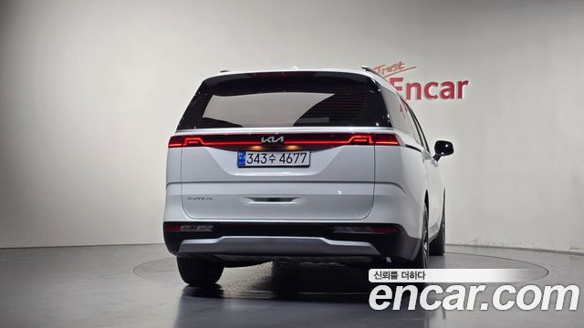 Kia Carnival Gasoline 9-Seater Prestige — пробег 17 113 км — фото 4 из 5