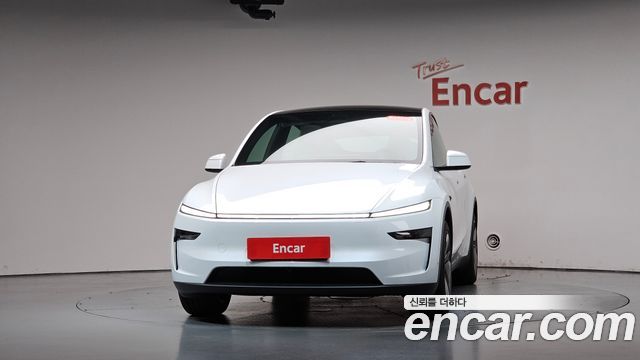 Tesla Model Y Premium RWD — пробег 11 км — фото 3 из 5