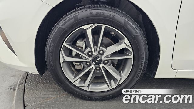 Kia K3 из Кореи Encar