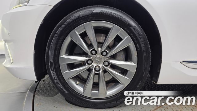 Lexus LS AWD XF40 — пробег 84 445 км — фото 5 из 5