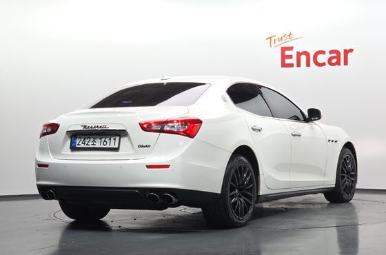 Maserati Ghibli 3.0 Diesel 3rd — пробег 141 861 км — фото 2 из 5