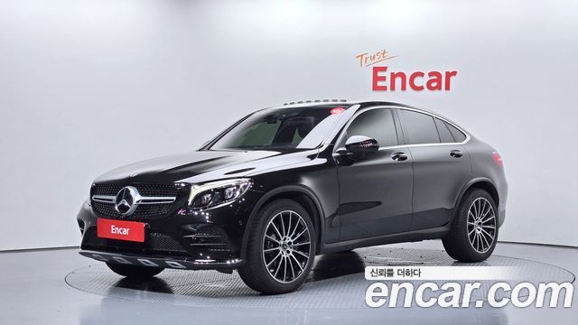 Mercedes-Benz GLC-Class GLC300 4MATIC AMG Line Coupe — пробег 67 166 км — фото 1 из 5