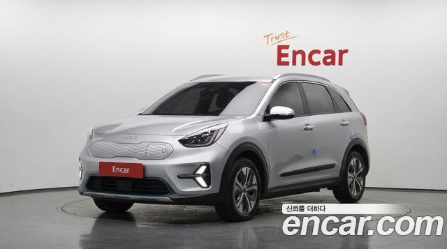 Kia Niro Air — пробег 98 011 км — фото 1 из 5