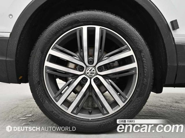 Volkswagen Tiguan 2.0 TDI Prestige — пробег 107 612 км — фото 5 из 5