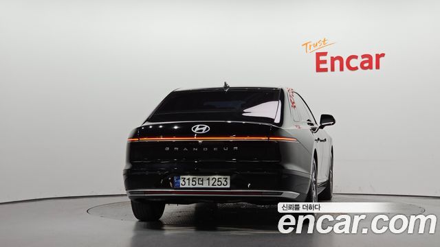 Hyundai Grandeur из Кореи Encar