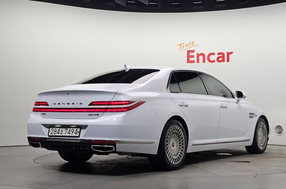 Genesis G90 3.8 AWD Luxury — пробег 85 882 км — фото 2 из 5