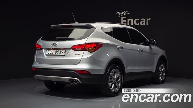 Hyundai Santafe Diesel(e-VGT) 2.0 2WD Premium — пробег 188 788 км — фото 2 из 5