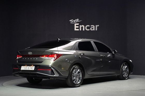 Hyundai AVANTE Modern — пробег 23 854 км — фото 2 из 5