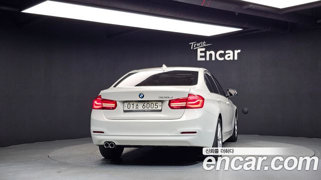 BMW 3-Series из Кореи Encar