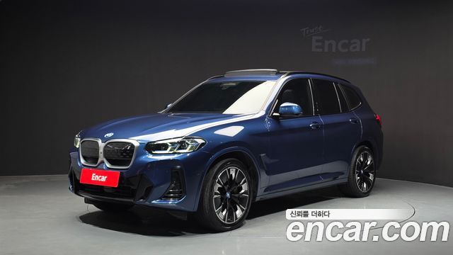 BMW iX3 M Sports — пробег 43 802 км — фото 1 из 5