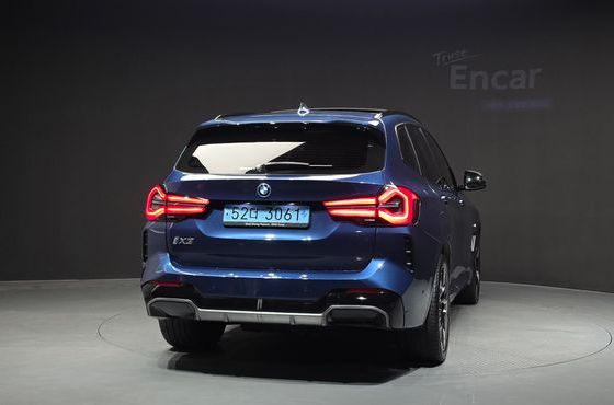 BMW iX3 M Sports — пробег 43 802 км — фото 4 из 5