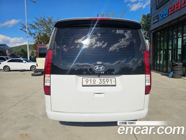 Hyundai Staria Cargo 3-Seater Modern — пробег 75 426 км — фото 3 из 5