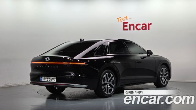 Hyundai Grandeur из Кореи Encar