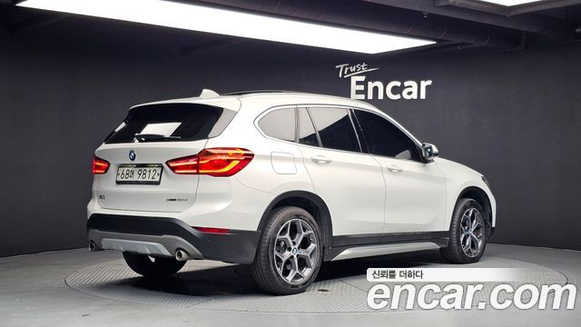 BMW X1 xDrive 20d xLine — пробег 124 927 км — фото 2 из 5