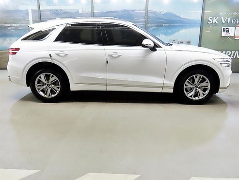 Genesis GV70 2.5T Gasoline 2WD — пробег 32 581 км — фото 3 из 5
