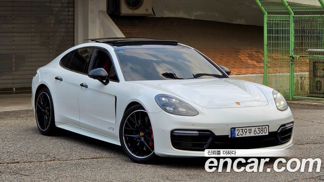 Porsche Panamera 4.0 GTS — пробег 85 000 км — фото 1 из 5