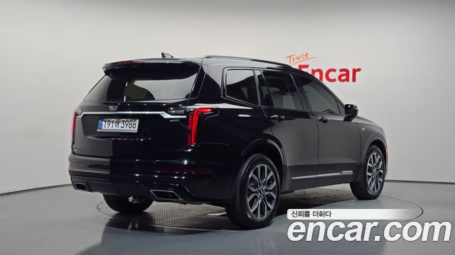 Cadillac XT6 3.6 Sport — пробег 27 966 км — фото 2 из 5
